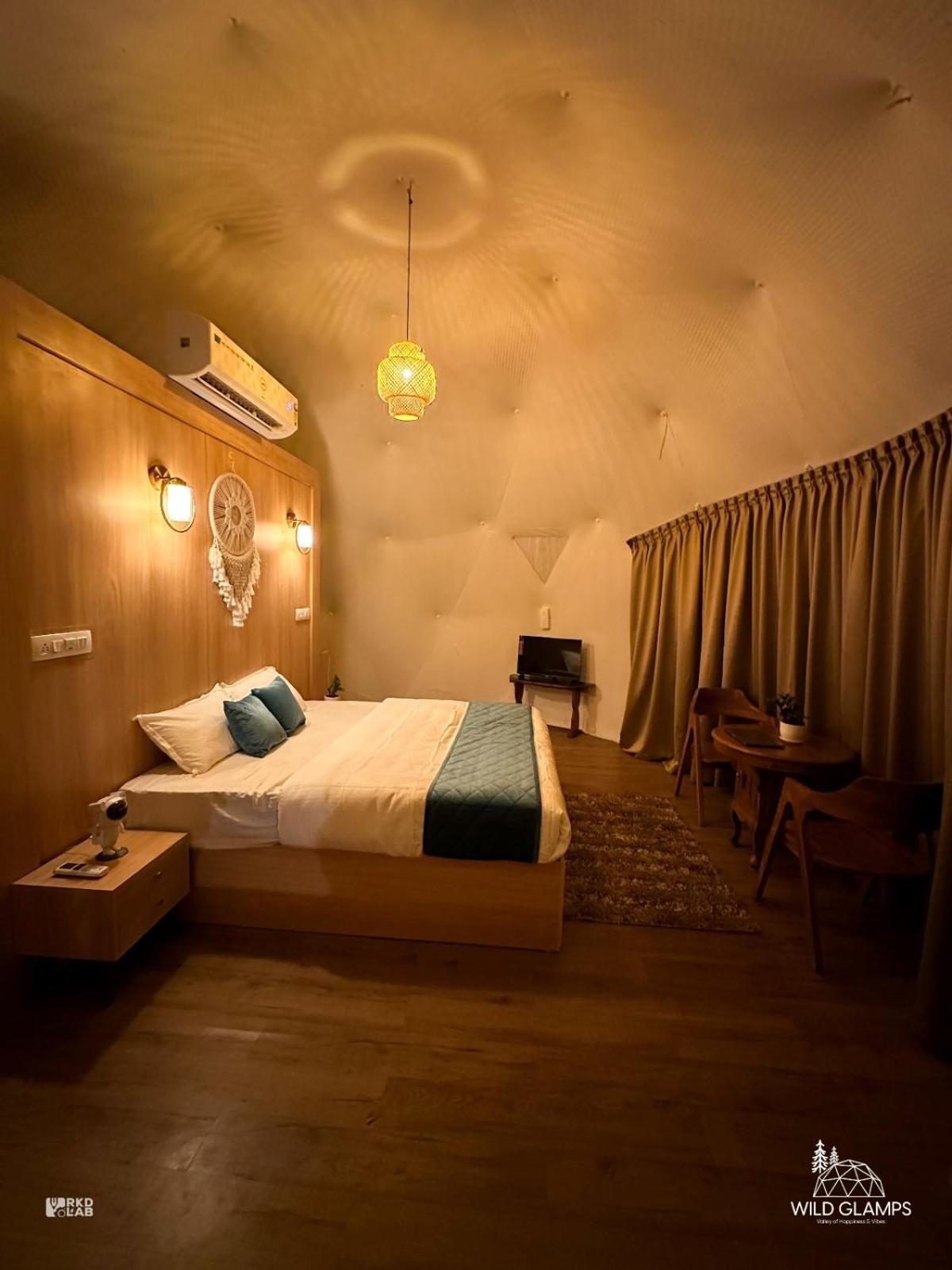 Hotel Wildglamps Athirappilly Exterior foto